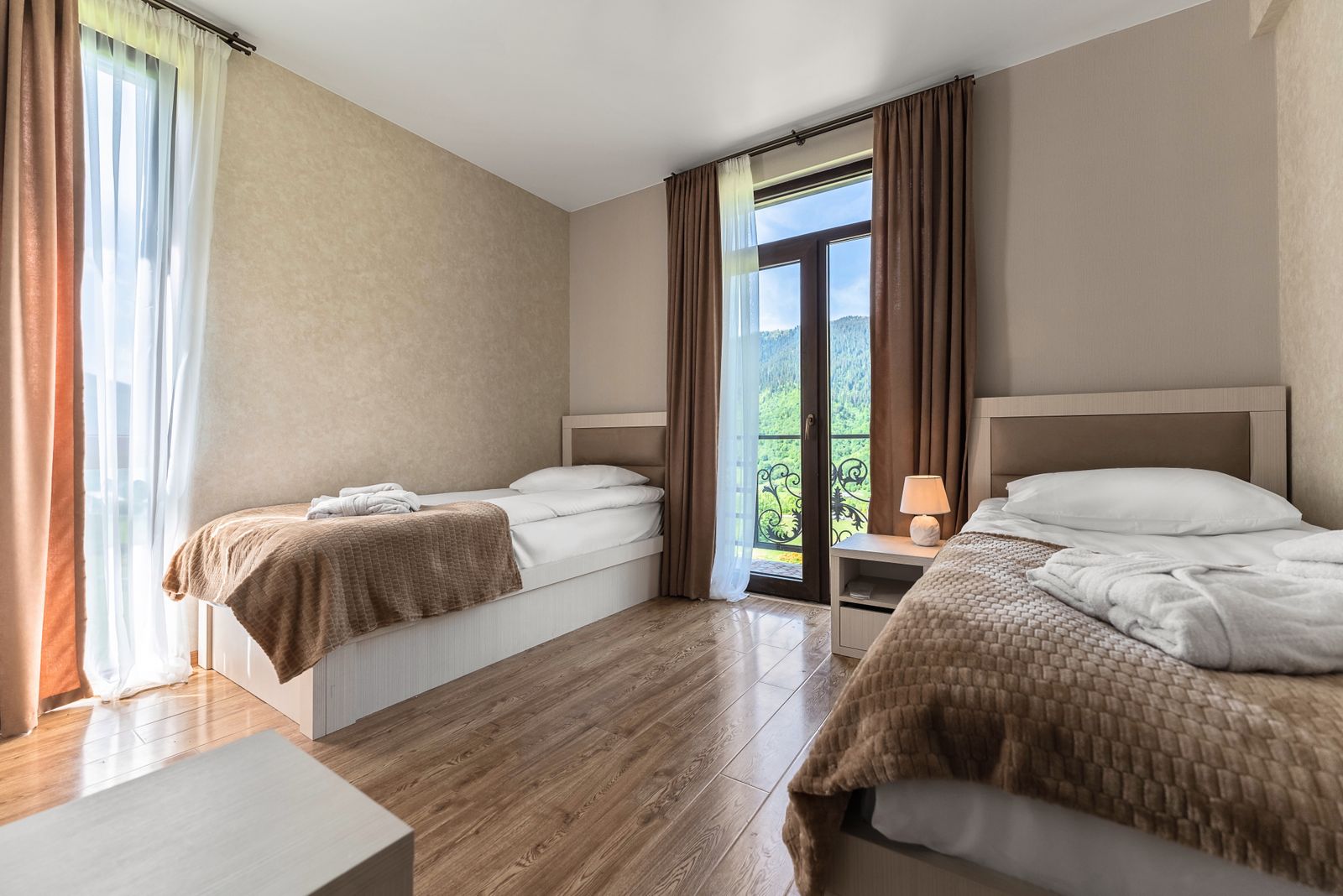 Standard Mountain Room